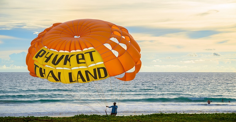 Parasailing a Must Try Activity in Phuket