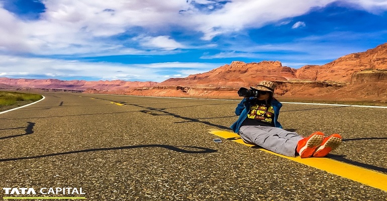 Top Travel Bloggers to Follow in 2020 on Social Media