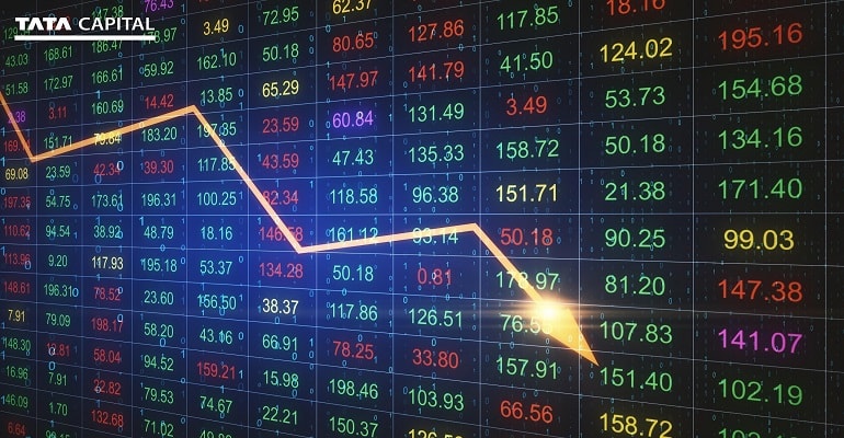 Why has the number of retail investors increased during an economic crisis?