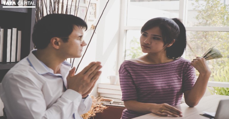 How a Personal Loan Is Better Than Borrowing Money from Friends or Relatives