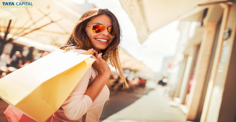 Should You Take a Personal Loan to Cover Your Holiday Expenses?