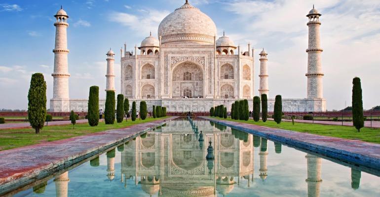 Best Places to Visit in Agra 2024