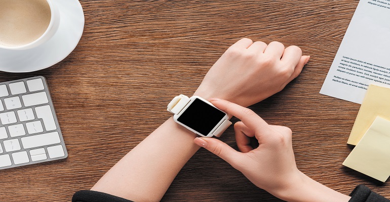 Top 5 Smart Watches Under 10000