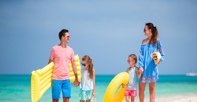 Loan for Travel Perfect Places to Visit During School Vacation