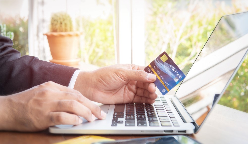 Smart Spending: Examining the Pros and Cons of Laptop EMI Plans