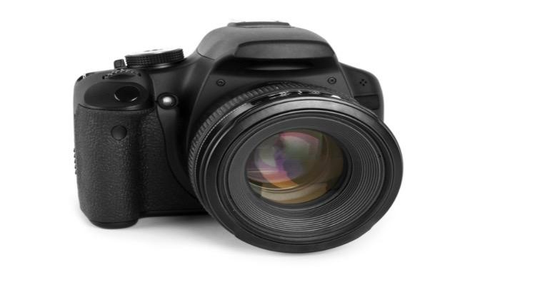 Value Meets Vision: Exploring the Best Cameras Under 10,000